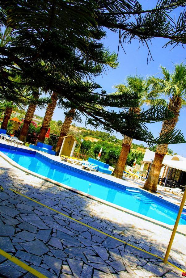 Aspro Hotel ヘルソニソス エクステリア 写真